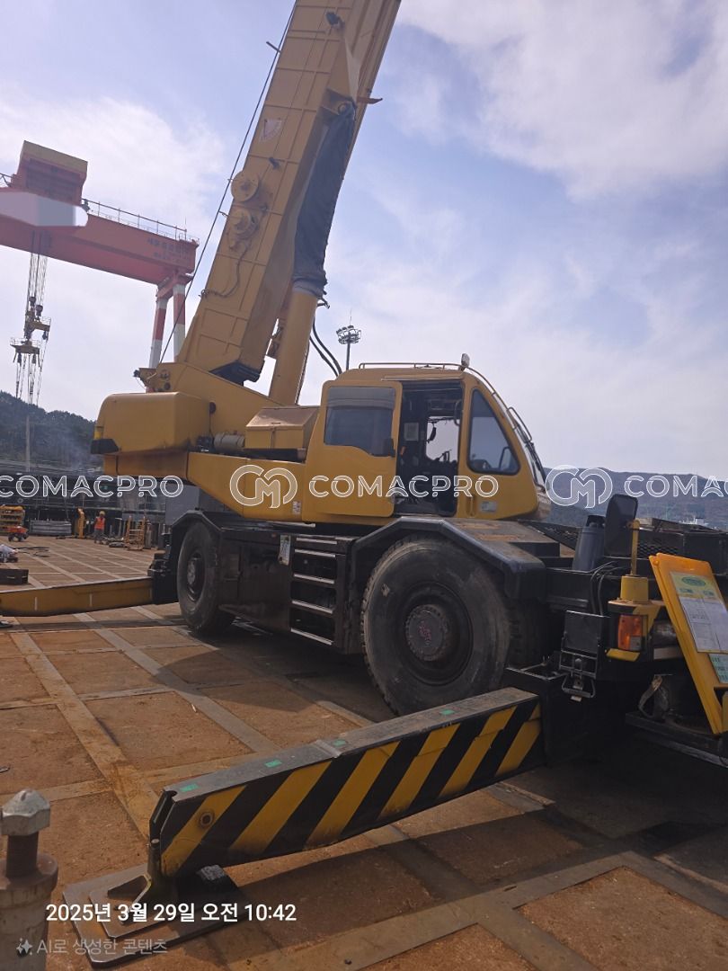 Cẩu lốp KOBELCO RK450 - 1993