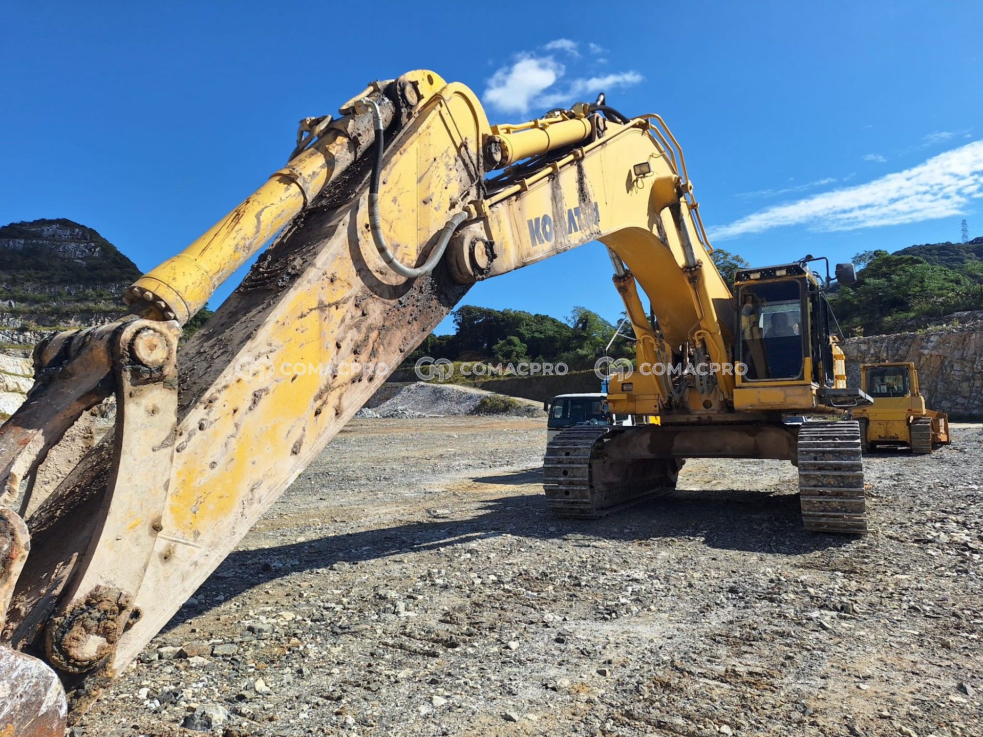 Máy xúc bánh xích KOMATSU PC850-8EO - 2017