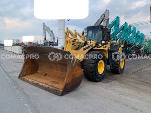 Máy xúc lật KOMATSU WA470-7 - 2013