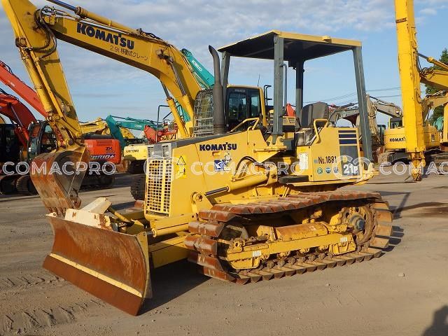 2015-年 KOMATSU D21P-8E0 推土机
