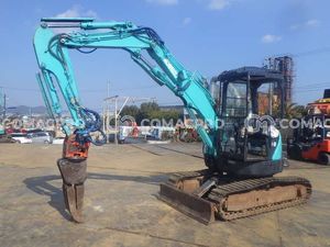 Máy xúc mini KOBELCO SK30UR-5 - 2013