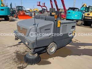 Xe quét rác KARCHER KM150 - 2013