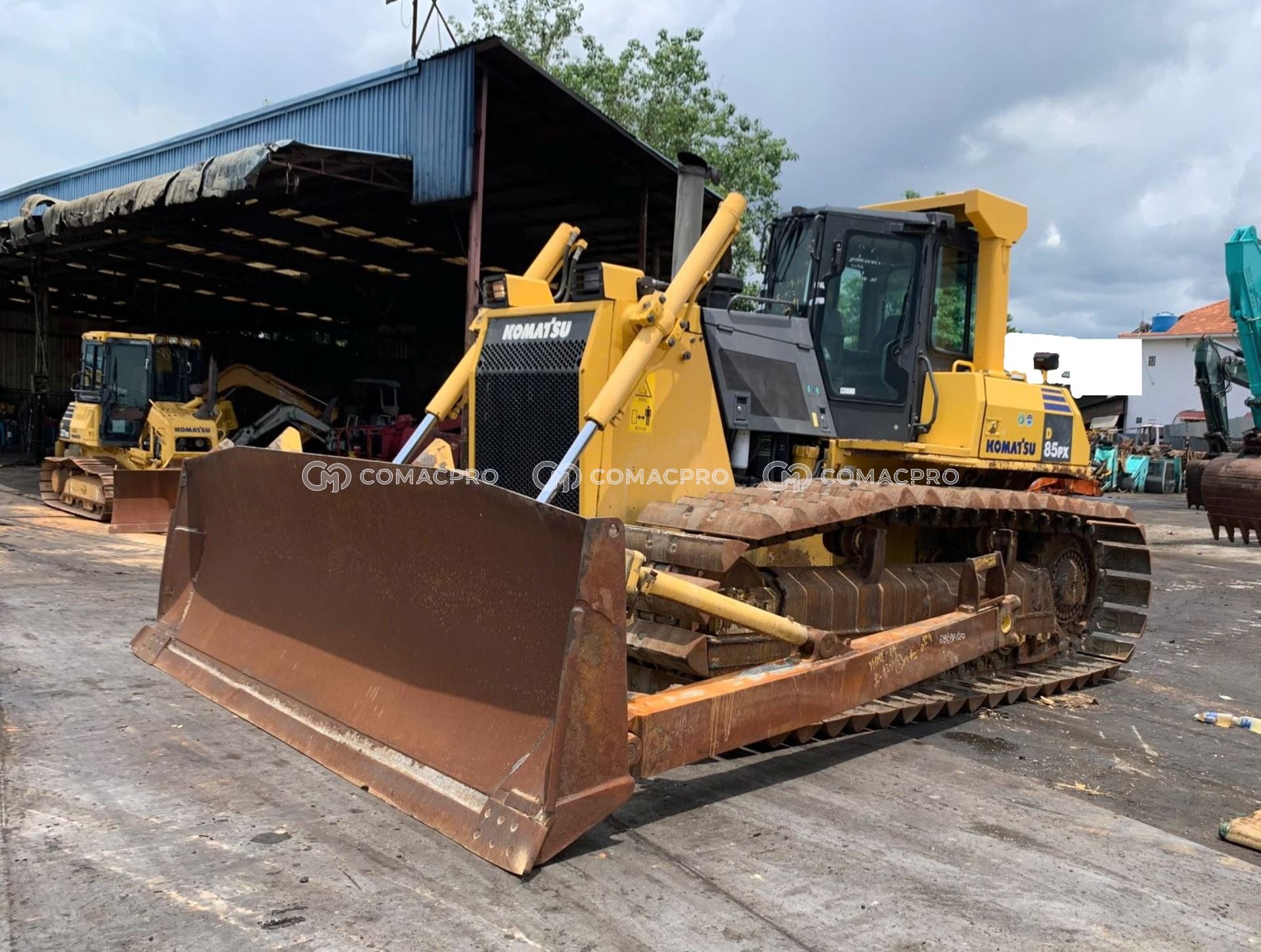 Xe ủi KOMATSU D85PX-15EO - 2014