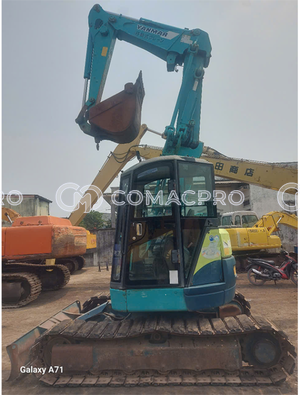 Máy xúc mini YANMAR B7-5 - 2013