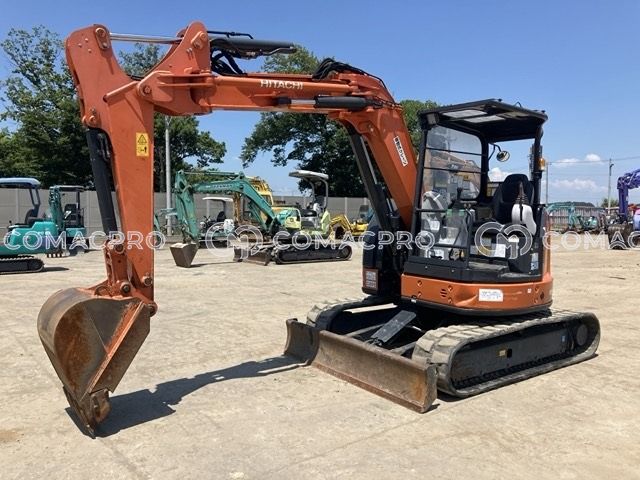 2019-年HITACHI ZX55UR-5B 小型挖掘机- CoMacPro