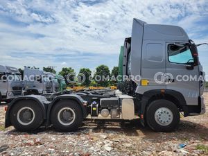 Xe đầu kéo SITRAK 440HP - 2024