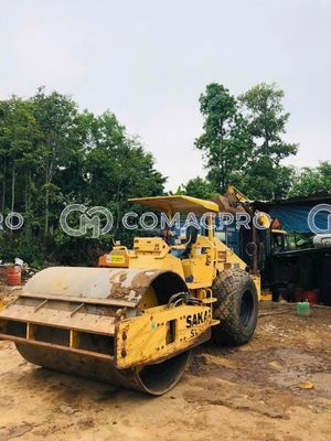 Xe lu SAKAI SV512D - 2006