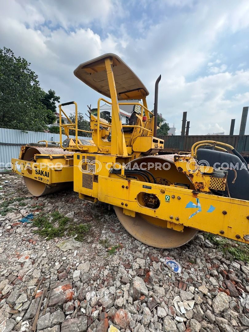 Xe lu SAKAI SW850 - 2010