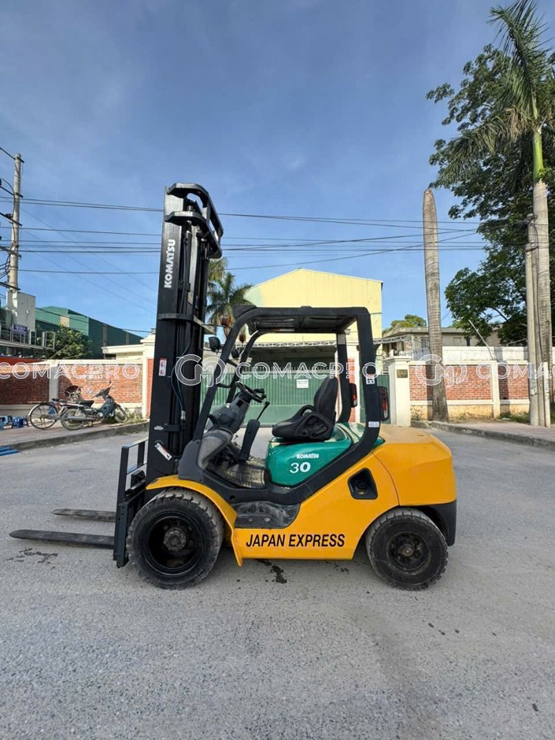 Xe nâng dầu KOMATSU FD30T-16 - 2010