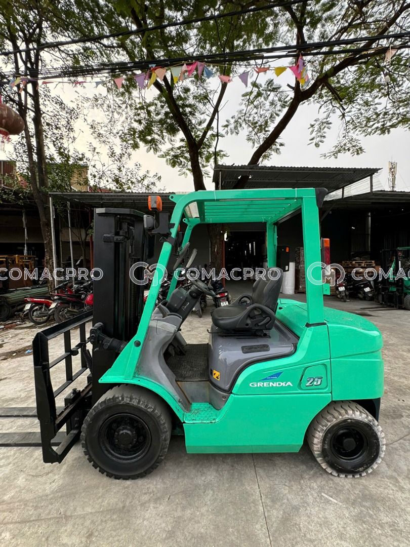 Xe nâng dầu MITSUBISHI KFD25T - 2015