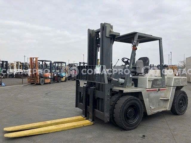 Xe nâng dầu NISSAN SCVF05 - 2005