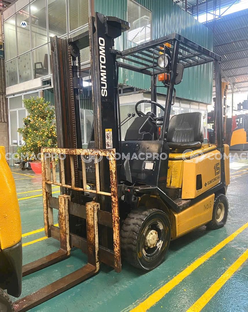 Xe nâng dầu SUMITOMO 03-FD15PVIXA - 2005