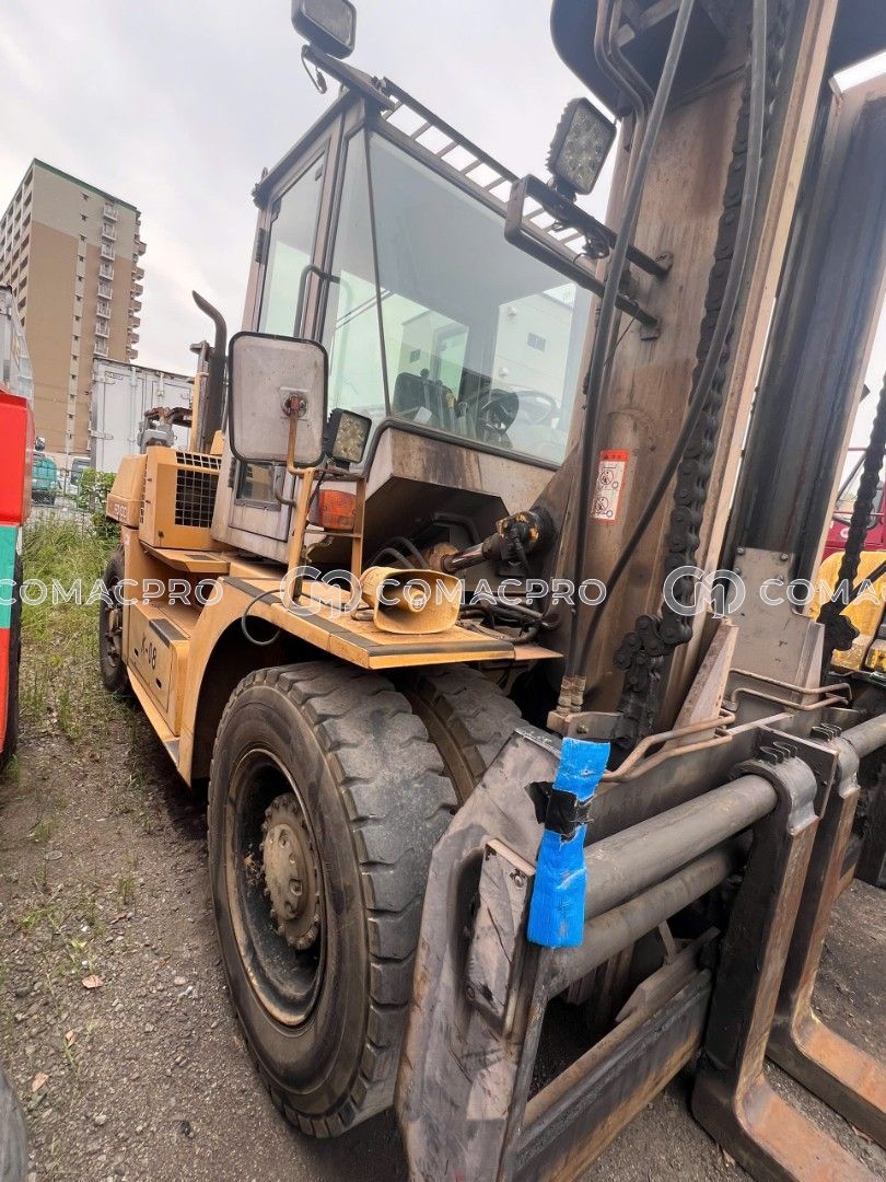 Xe nâng dầu TCM FD100-3H 2006