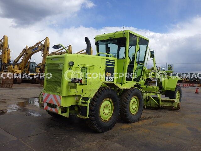 コマツ モーターグレーダー GD655-3(Y) エアーエレメントA-409AB（内外筒セット） 建設機械リース グレーダー GD655