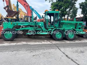 Xe san gạt KOMATSU GD605A-5 - 1994