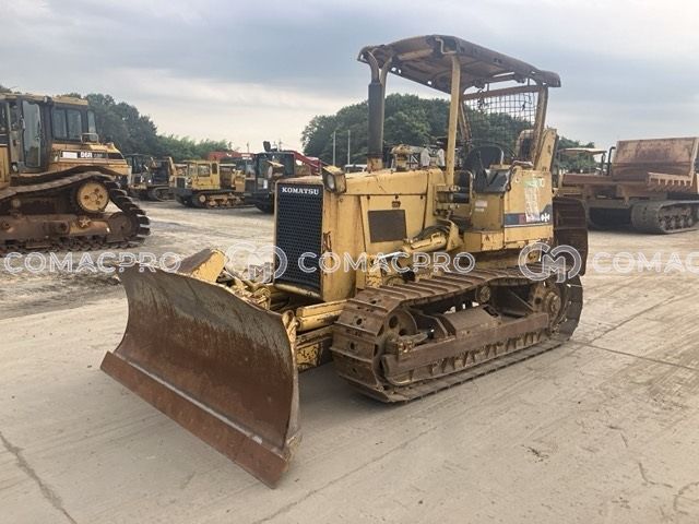 KOMATSU D31AM-18 ブルドーザー - CoMacPro