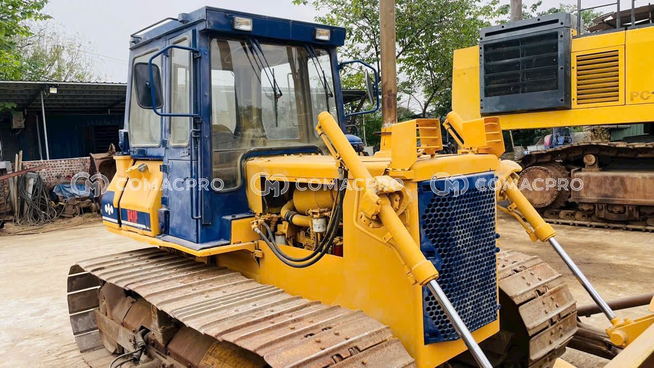 Xe ủi KOMATSU D41P-3 - 1989