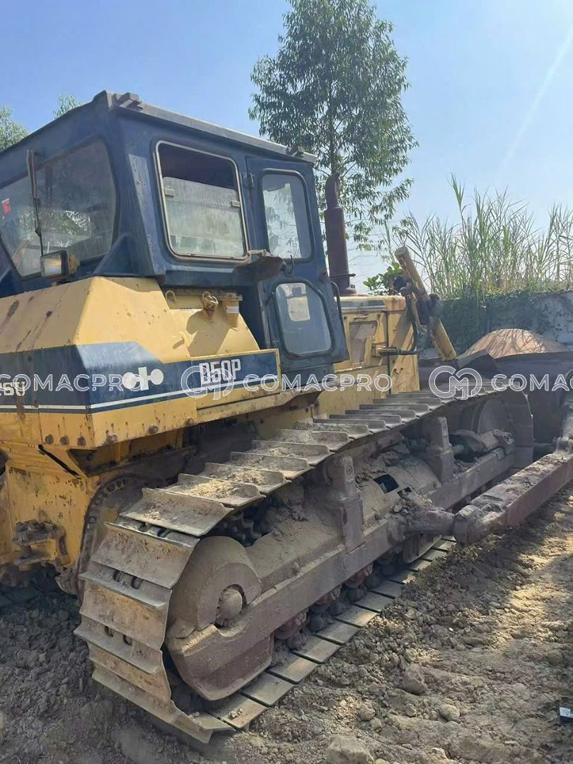 Xe ủi KOMATSU D50P-18 - 1993