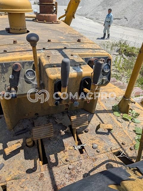 1980-年KOMATSU D60P-6 推土机- CoMacPro